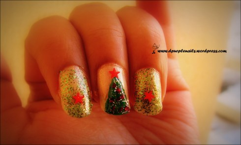 Christmas tree nails 